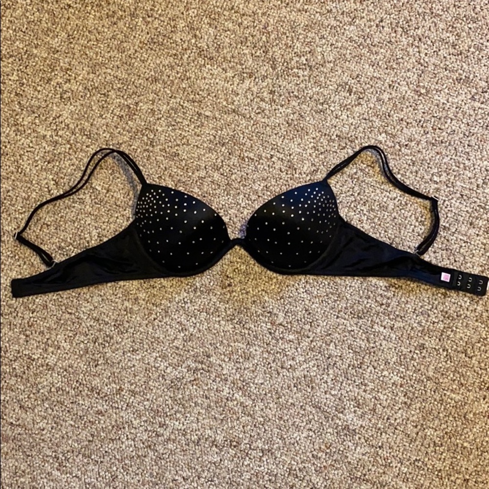 Victoria’s Secret PINK Heartbreaker Push-Up Bra